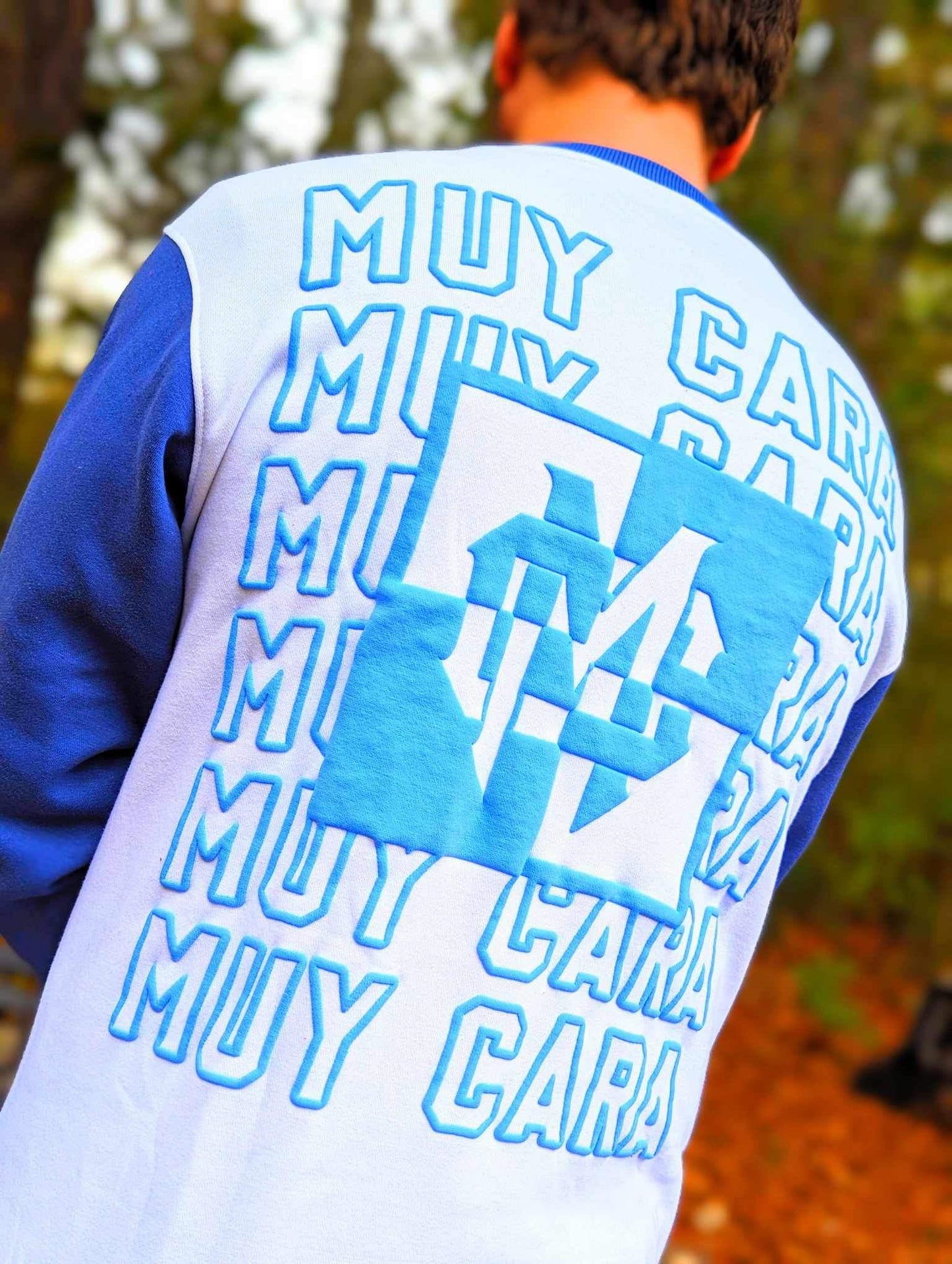 BABY BLUE AND WHITE UNISEX HOODY - www.muycara.com